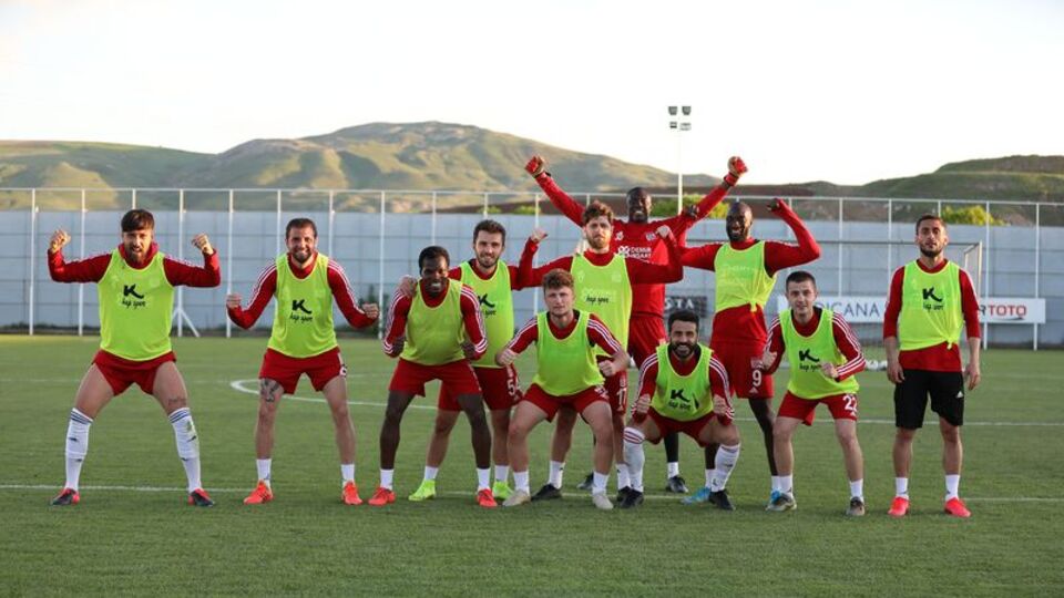 Sivasspor lige hazırlanıyor
