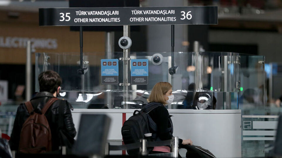 Havalimanlarında koronavirüs genelgesi