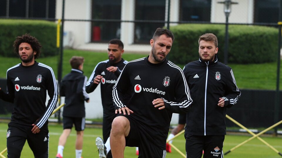 Beşiktaş'ta hazırlıklar devam ediyor