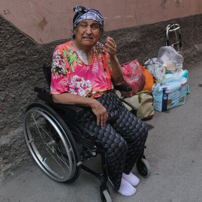 Sakine nine 75 yaşında! Bir yaşlının dramı!