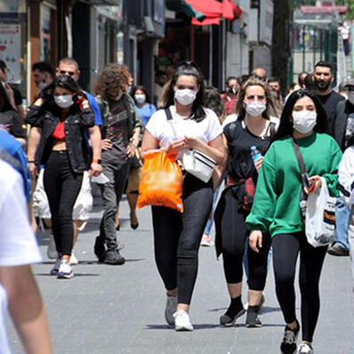 18 yaş altına sokak kısıtlaması sürüyor