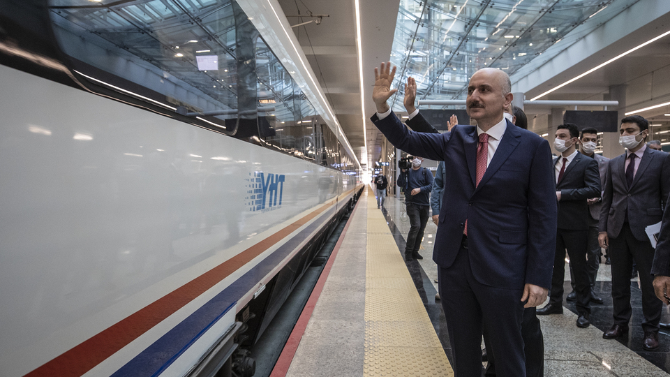 YHT seferleri başladı!