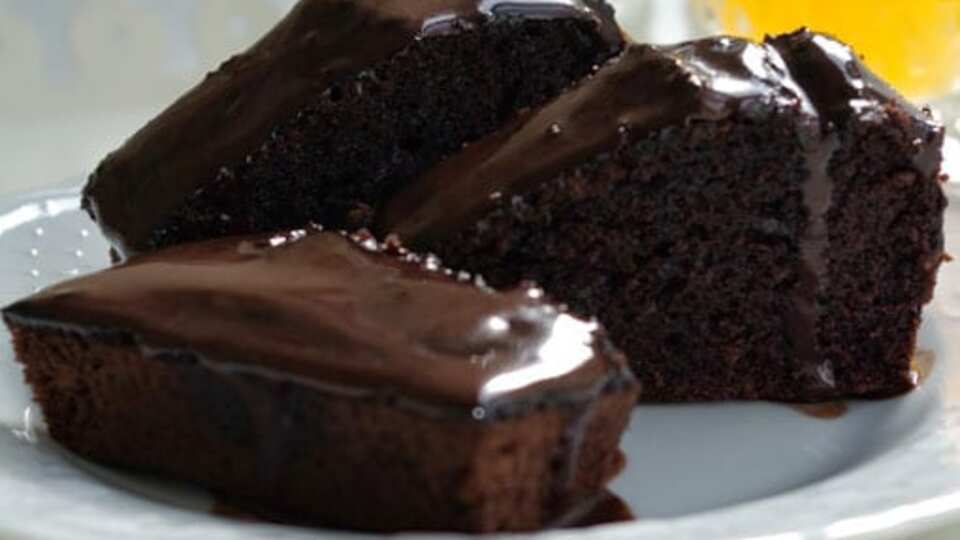 Browni ıslak kek tarifi ve evde yapımı