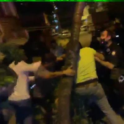 Nişan atılınca dünürler birbirine girdi!