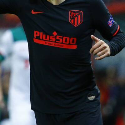 İşte yeni sağ bek!