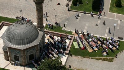 İşte cuma namazı kılınacak camiler