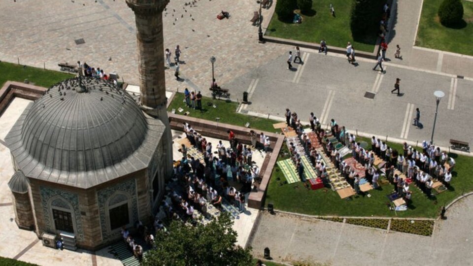 İşte cuma namazı kılınacak camiler