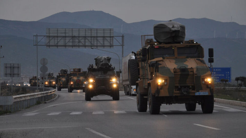 TSK'dan Suriye sınırına askeri sevkiyat