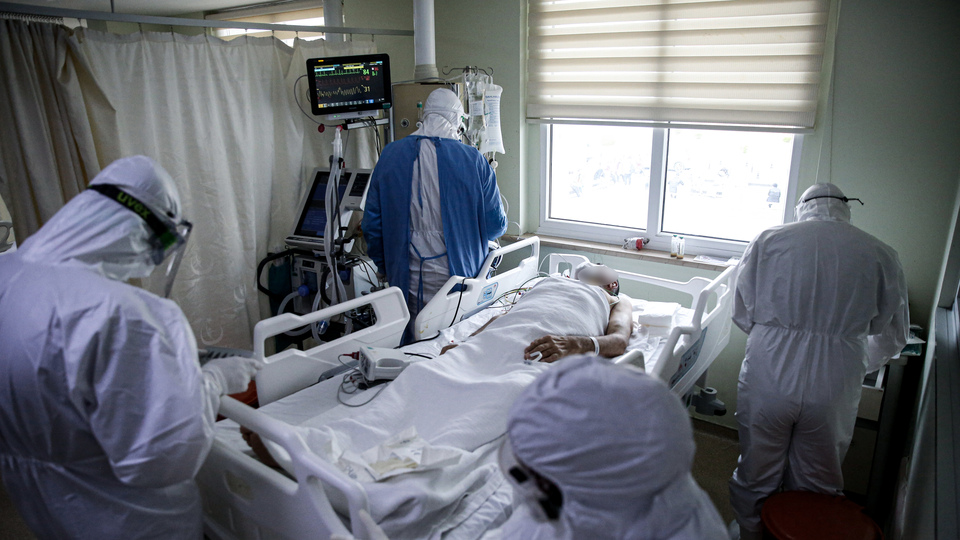 Koronavirüs hastası 1594 kişi daha iyileşti