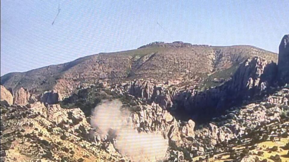 PKK'lı teröristler kalekol inşaatına saldırdı!