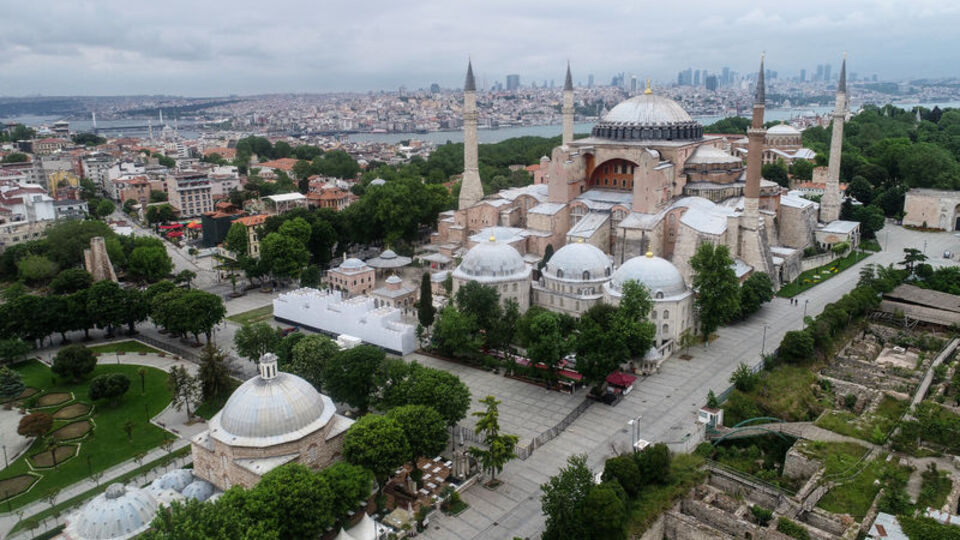 Yunanistan'dan Ayasofya açıklaması!