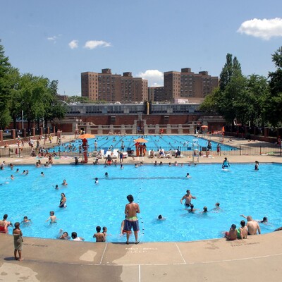 'Havuzda korona bulaşır mı' sorusuna yanıt!