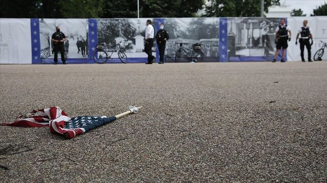 Detroit'te protestoculara ateş açıldı: 1 ölü