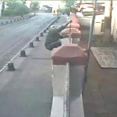 Kilise saldırganı hakkında yakalama kararı