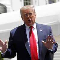 Trump'tan sıcak mesaj: Ordu göreve hazır