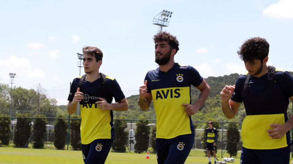 Fenerbahçe, hazırlıklarını sürdürdü