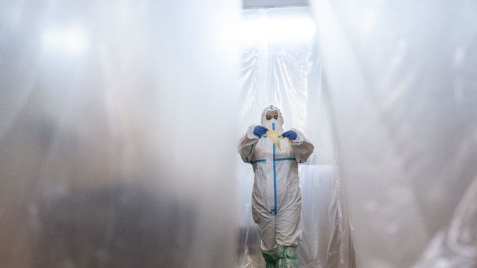 Ukrayna'da futbola yine Kovid-19 engeli