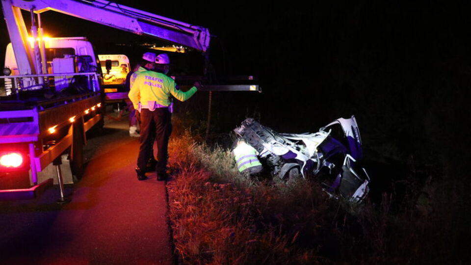 Feci kaza! Genç öğretmen hayatını kaybetti