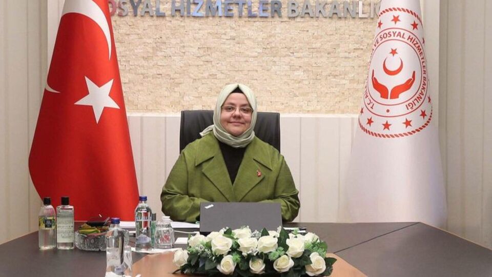 Otizimli çocuklara yönelik bilgilendirme rehberi