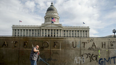Floyd protestoları Beyaz Saray'a sıçradı