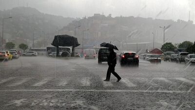 Gök gürültülü sağanak yağış var!