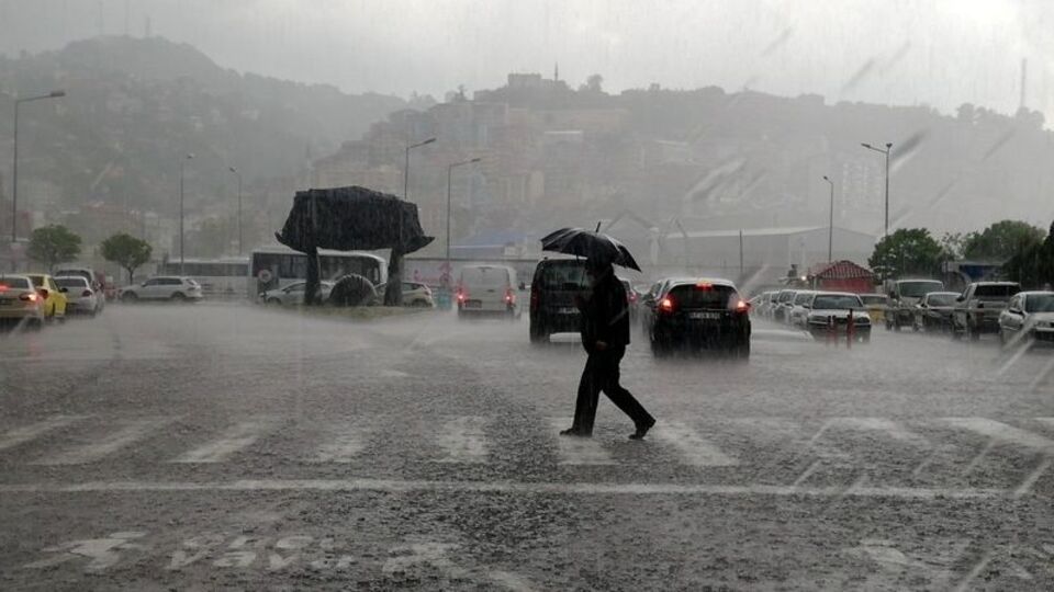 Gök gürültülü sağanak yağış var!