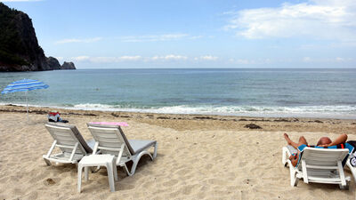 Tatilcilere 'sosyal mesafe' uyarısı