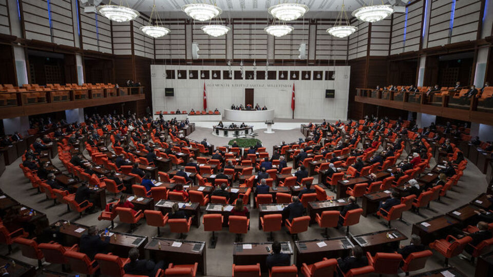 Meclis 48 gün sonra toplanıyor