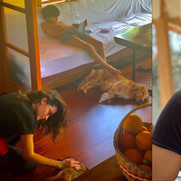 Eski eşine poz verdi