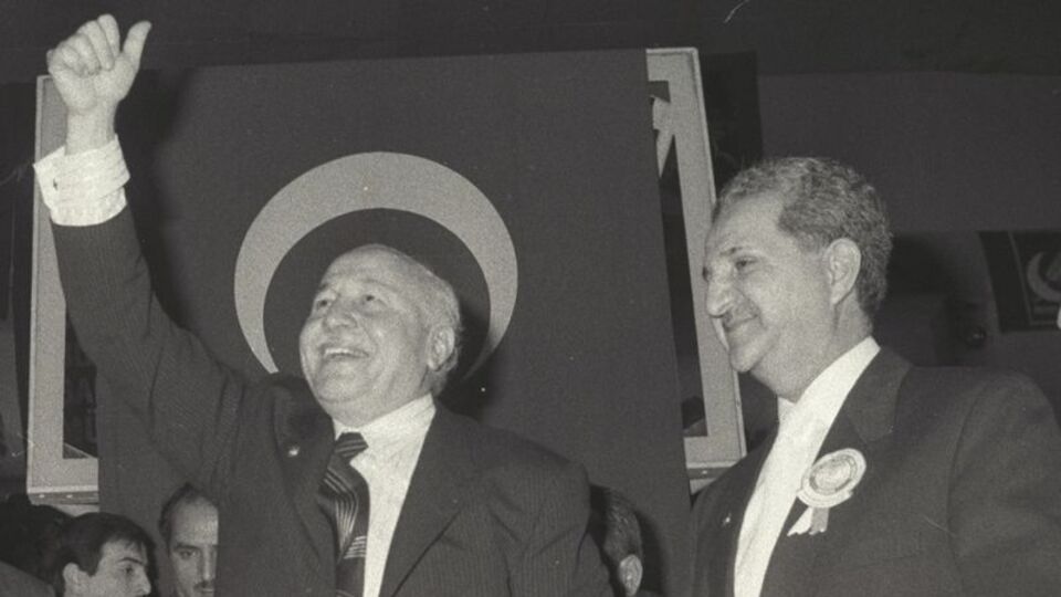 Ahmet Tekdal yaşamını yitirdi!