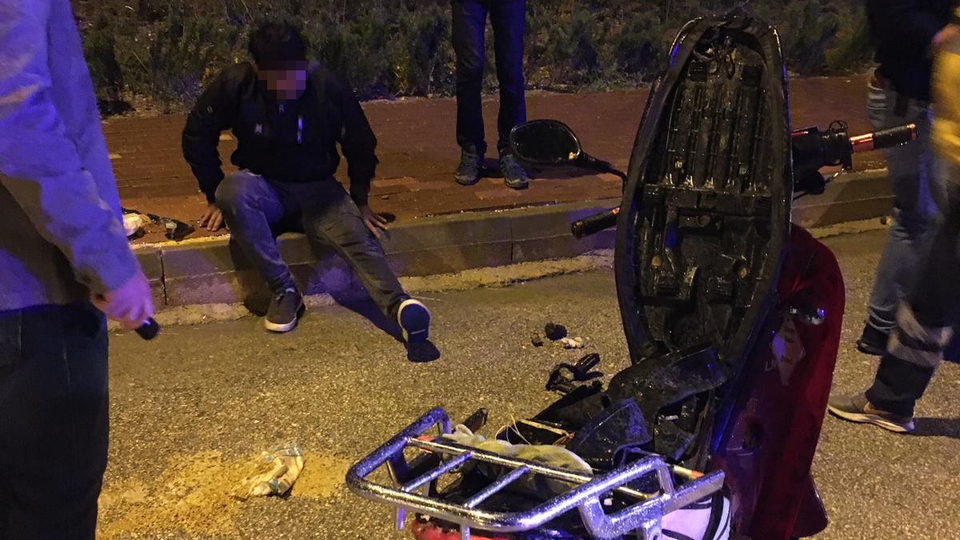 'Hatalıyım' yazdığı motosikletiyle kaza yaptı!