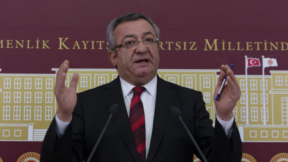 CHP'den MHP'ye: Bahçeli 3 kez ayıplı tuzak kurdu