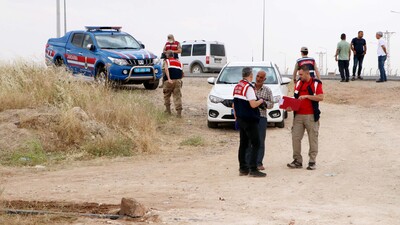 Kanala düşen oğlunu kurtarmaya çalışırken boğuldu!