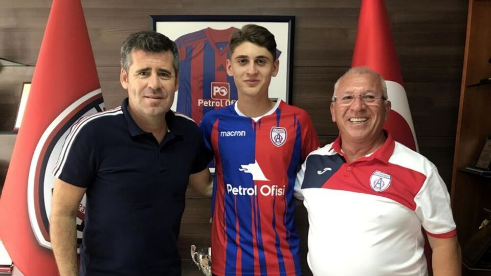 Ravil ve Burak Avrupa yolcusu