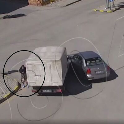 Ölüm teğet geçti! Yoluna devam etti!