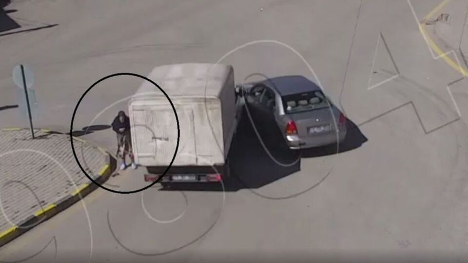 Ölüm teğet geçti! Yoluna devam etti!