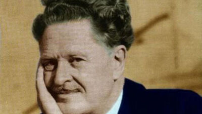 Nazım Hikmet mezarı başında anıldı!