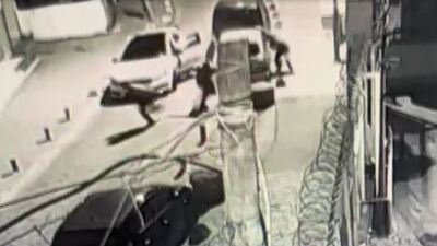 Beyoğlu'nda dehşete düşüren çatışma!