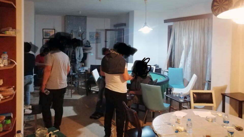 Lüks villaya kumar baskını!