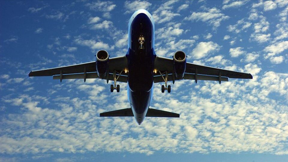 ABD'den Çinli şirketlere uçuş yasağı