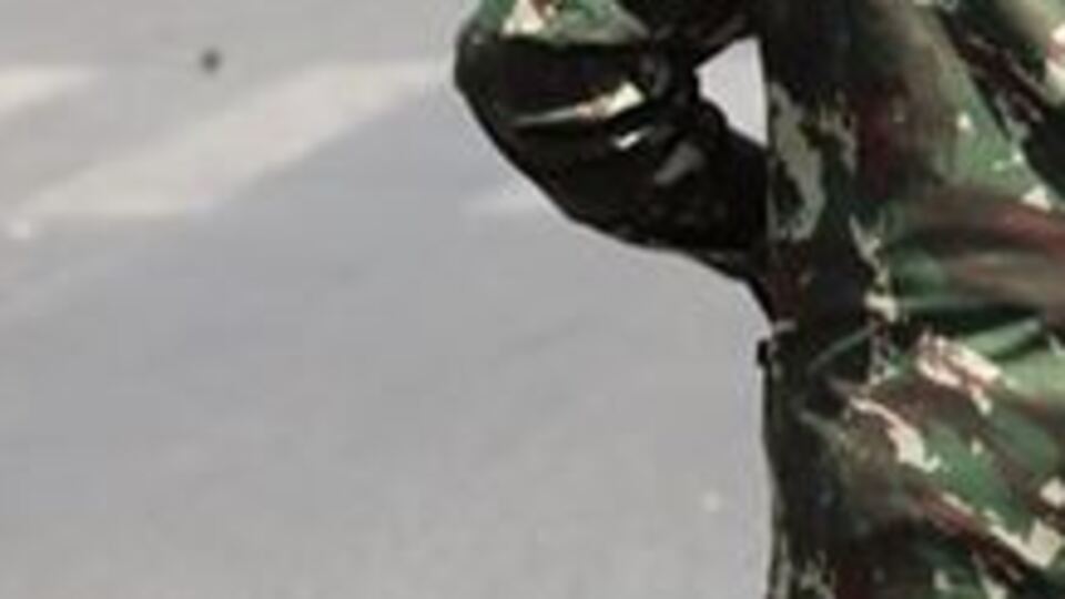 Kenya'da polis sokağa çıkma yasağına uymayan 15 sivili öldürdü!