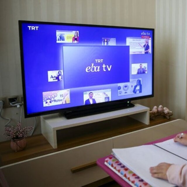 TRT EBA TV canlı yayını izleyin...