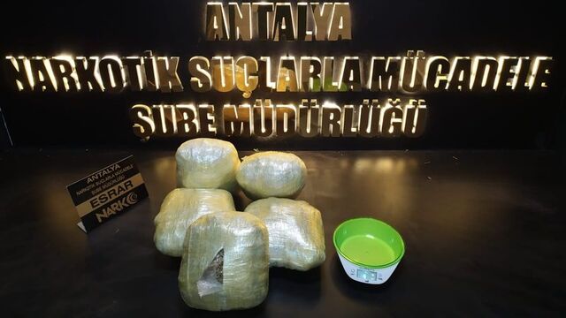 Antalya'da uyuşturucu operasyonu!
