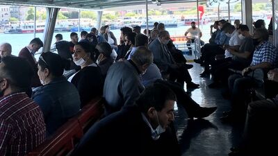 Ne maske, ne mesafe!