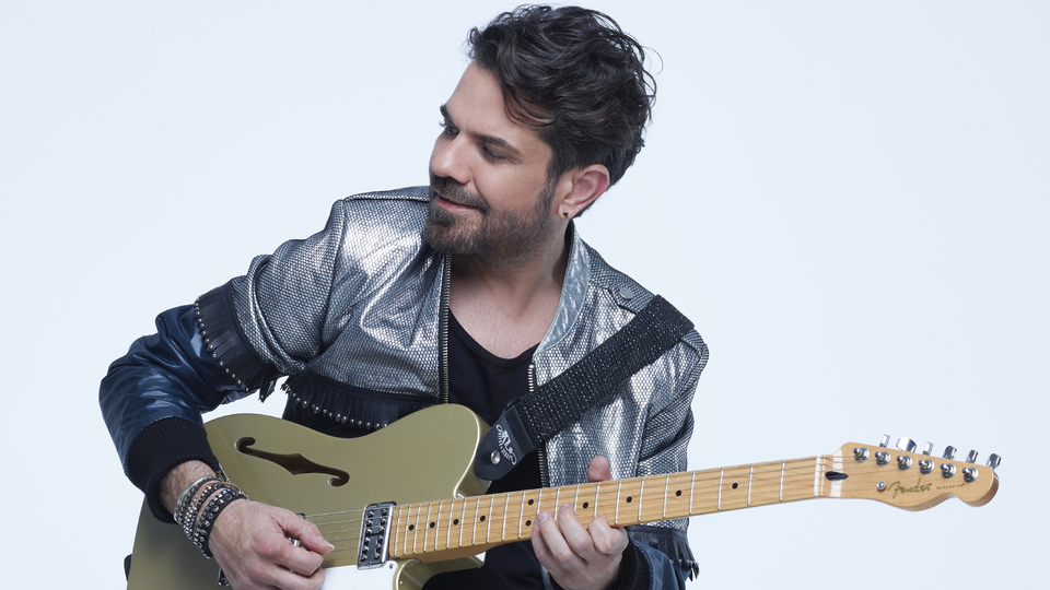 Kenan Doğulu'dan yeni klip: Vay Be