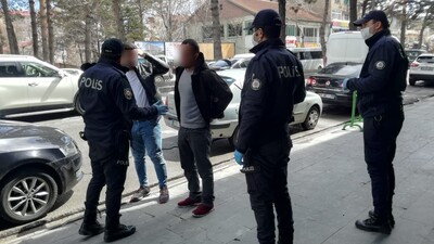 Bitlis'te bir binaya daha karantina!