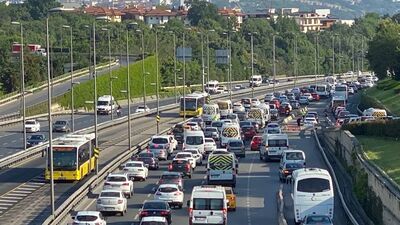 Trafik yüzde 38, metrobüsler yoğun