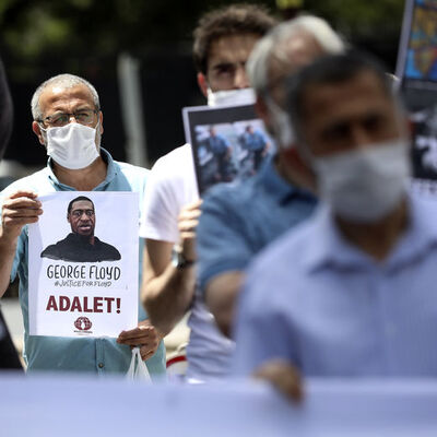 Başkent'te Floyd gösterisi!