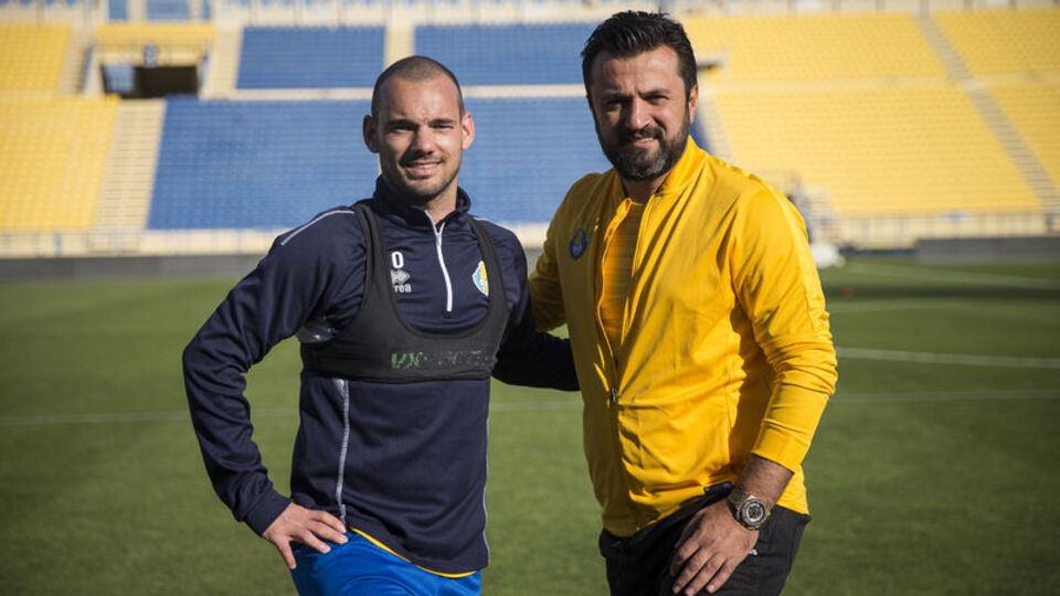 "Sneijder'le görüşüyoruz"