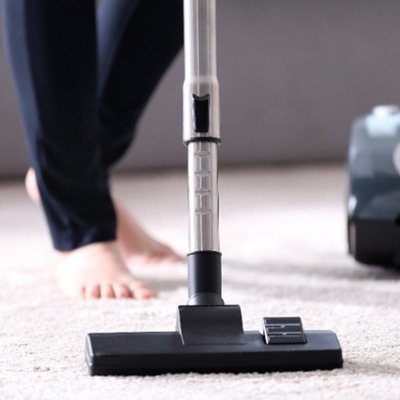 Eklemleri çalıştırma zamanı! O süpürgeyi öyle tutmayın